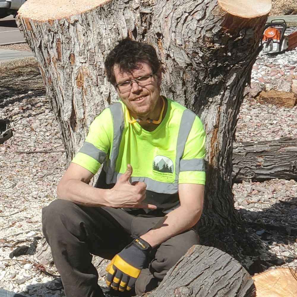 Headshot of Kellen Miller